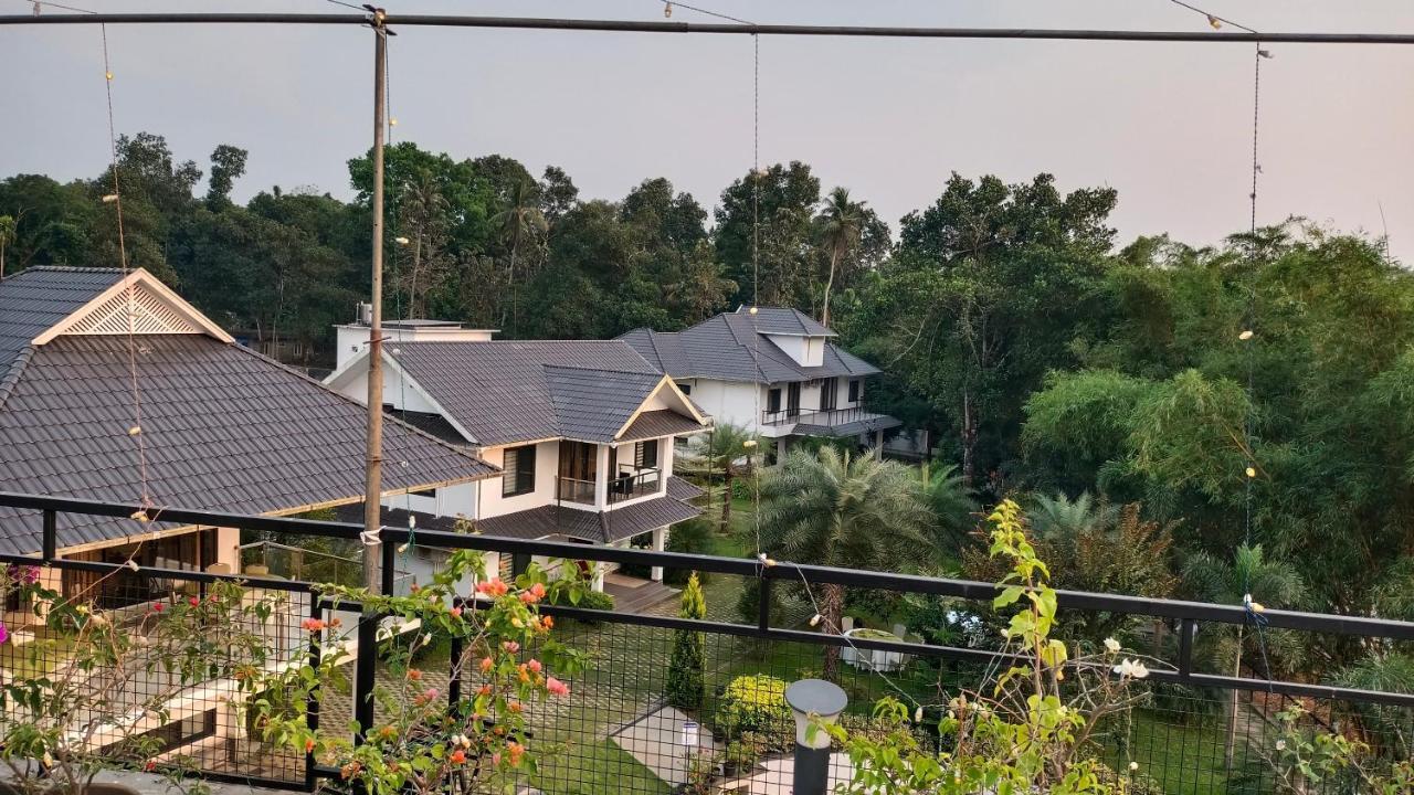 River Terrace Resort&Spa Коччи Экстерьер фото